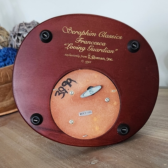 👼 Seraphim Classics Francesca “Loving Guardian” Angel Music Box – 1998 - Picture 11 of 13